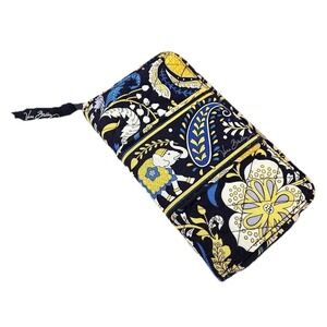 VERA BRADLEY Women's Ellie Blue Elephant Credit Card Wallet Zip Around NWT